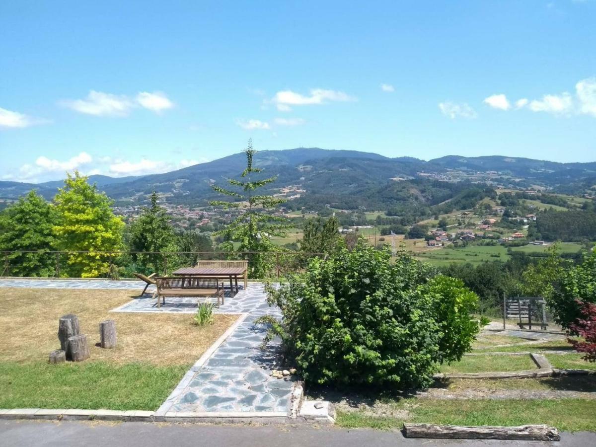 En La Colina 1 Montanealde Apartman Fica Kültér fotó